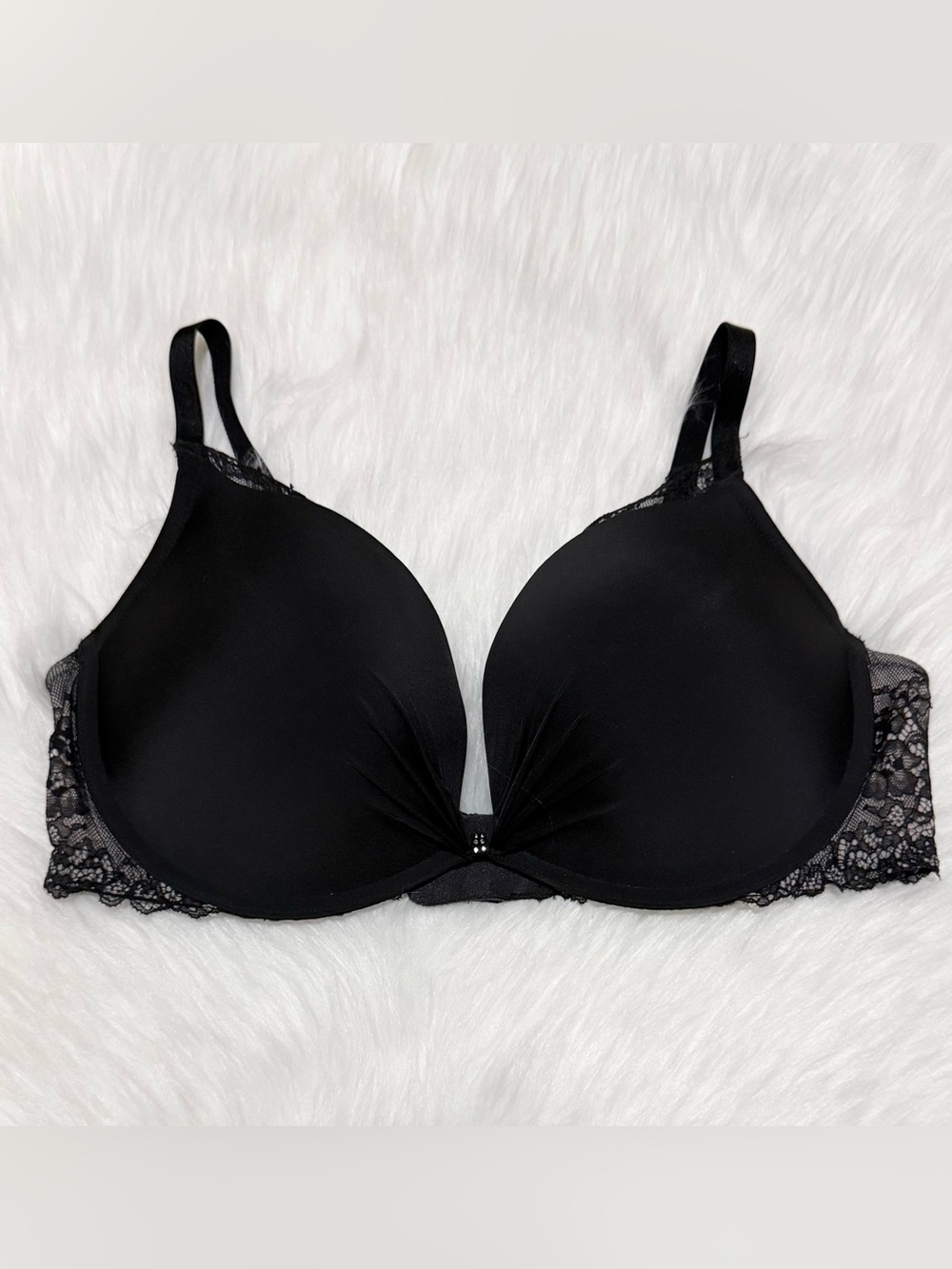 Victoria’s Secret Push Up Demi Cup Plunge Bra Size 38C Black Rhinestone NWOT